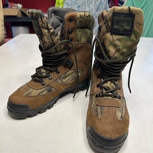 Magnum Sportsman Men’s 9.5 Camo Leather Hunting Boots Thinsulate Hi-Tec Eco Tred